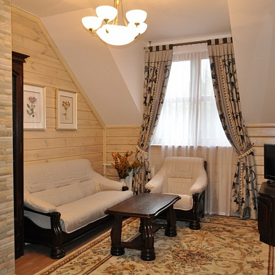 Two-room double (DBL) "Deluxe"